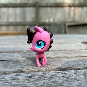 Littlest Pet Shop Pink‎ Horse Blue Eyes Limited Edition Collector's # 3292